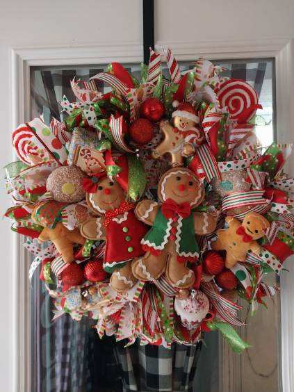 Image of Holiday Gingerbread Wreath