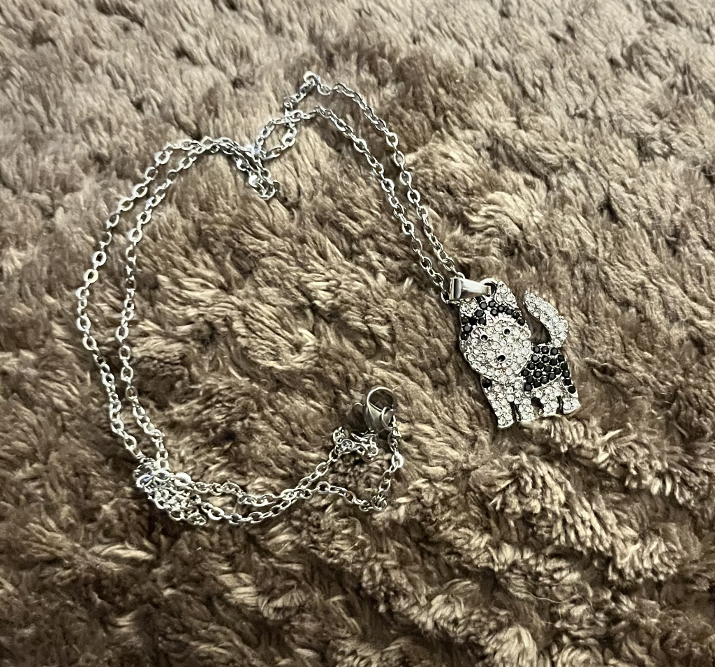 Image of Bling Husky necklace